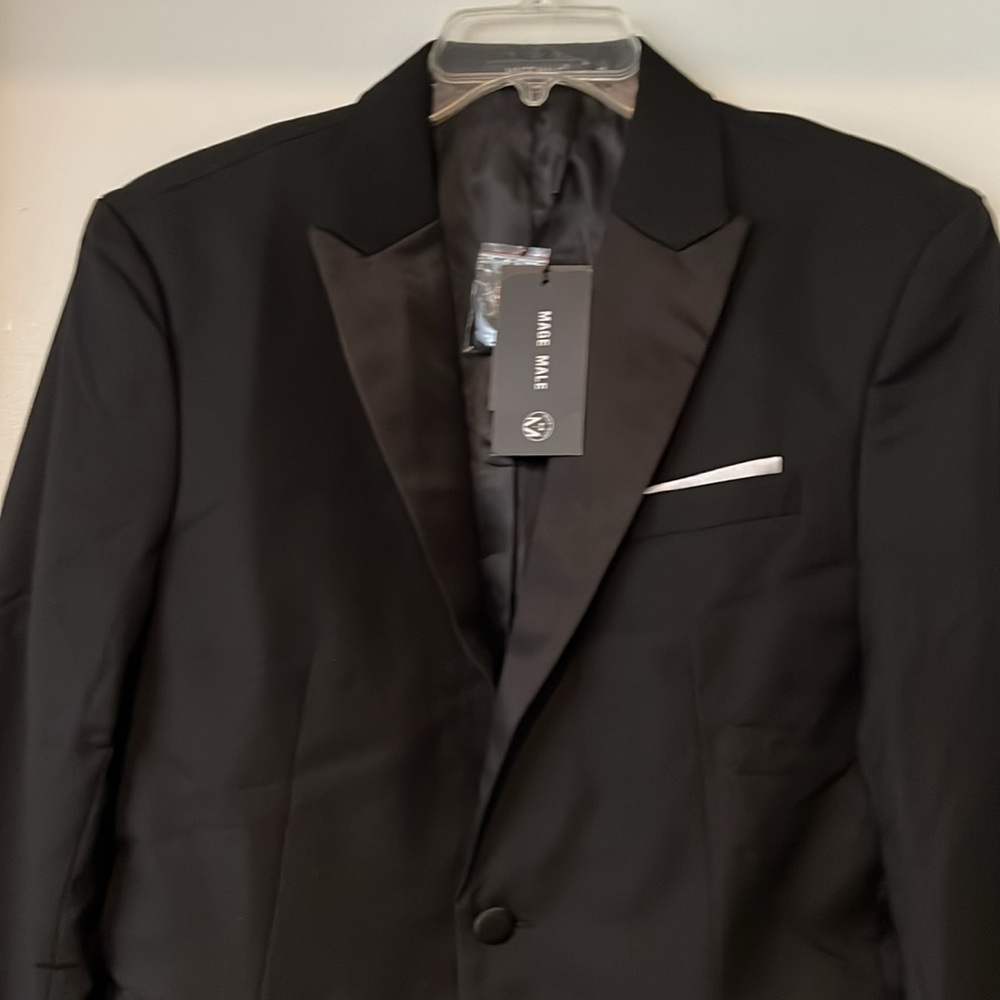 Mage Male Tuxedo Jacket Size Medium Prom Formal